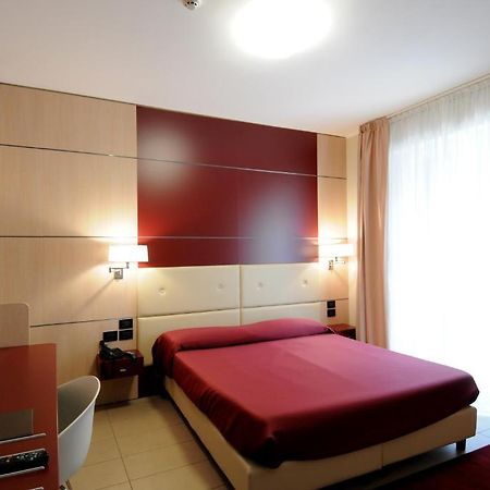 Albergo Fornaci Трескоре-Бальнеаріо Номер фото